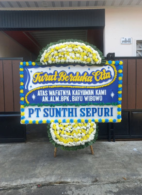 Papan Bunga Duka di Maesa