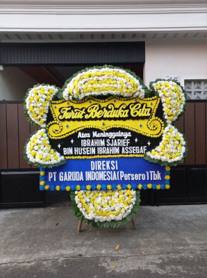 Papan Bunga Duka di Maesa