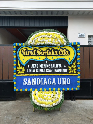 Papan Bunga Duka di Maesa
